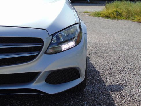 Used 2016 Mercedes-Benz C 300 4MATIC Sedan image 13