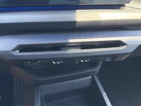Certified 2025 BMW 228i xDrive AWD/4WD image 28