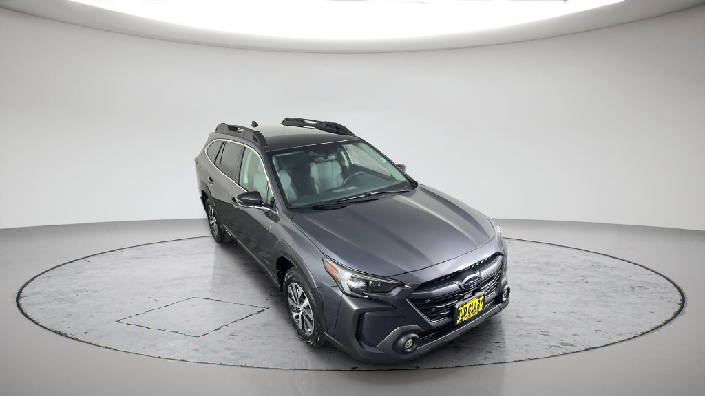 Used 2023 Subaru Outback Premium AWD/4WD image 4
