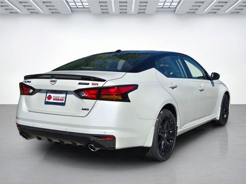 New 2026 Nissan Altima 2.5 SR AWD/4WD image 4