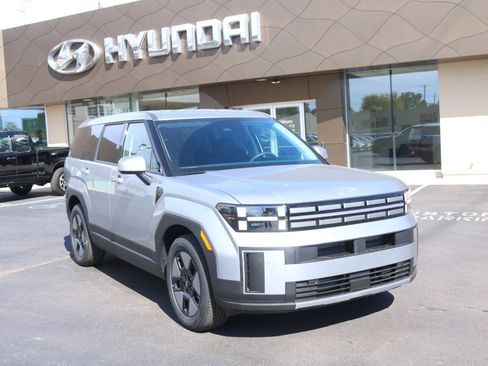 New 2026 Hyundai Santa Fe SE image 1