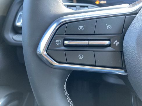 New 2026 Chevrolet Traverse LT w/ Sun and Wheel Package image 28