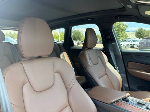 Used 2024 Volvo XC60 T8 Plus w/ Protection Package Premier AWD/4WD image 15