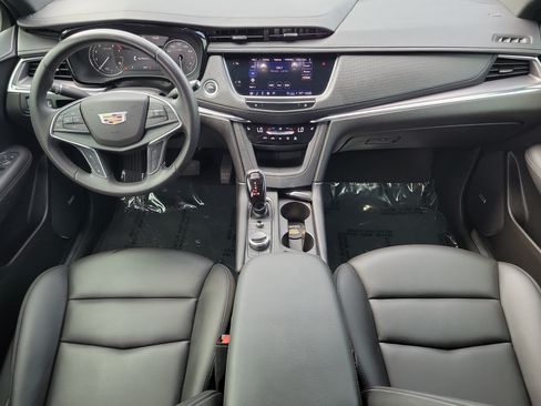 Used 2022 Cadillac XT5 Luxury FWD image 14