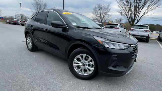 Used 2023 Ford Escape Active AWD/4WD image 8