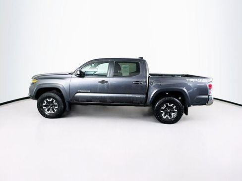 Used 2023 Toyota Tacoma TRD Off-Road image 8