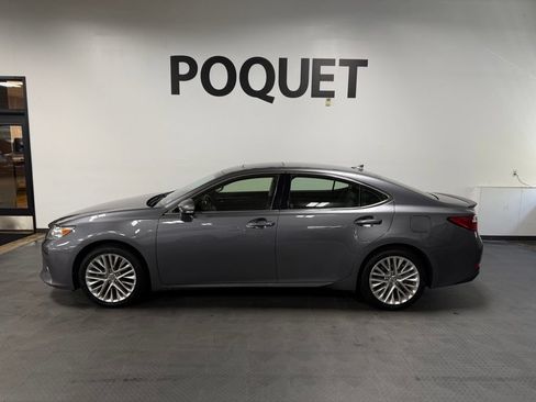 Used 2014 Lexus ES 350 w/ Luxury Package FWD image 1