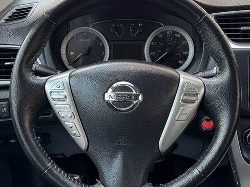 Used 2015 Nissan Sentra SV image 18
