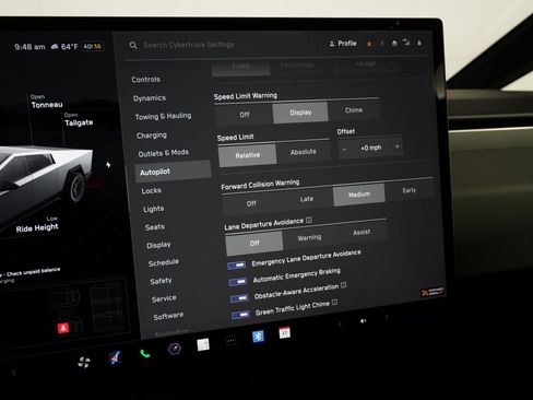 Used 2025 Tesla Cybertruck AWD Crew Cab image 25