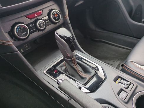 Used 2023 Subaru Crosstrek 2.5i Limited w/ Moonroof Package image 31