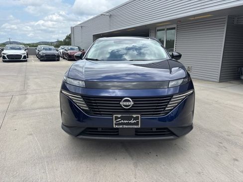 Used 2025 Nissan Murano SV AWD/4WD image 2