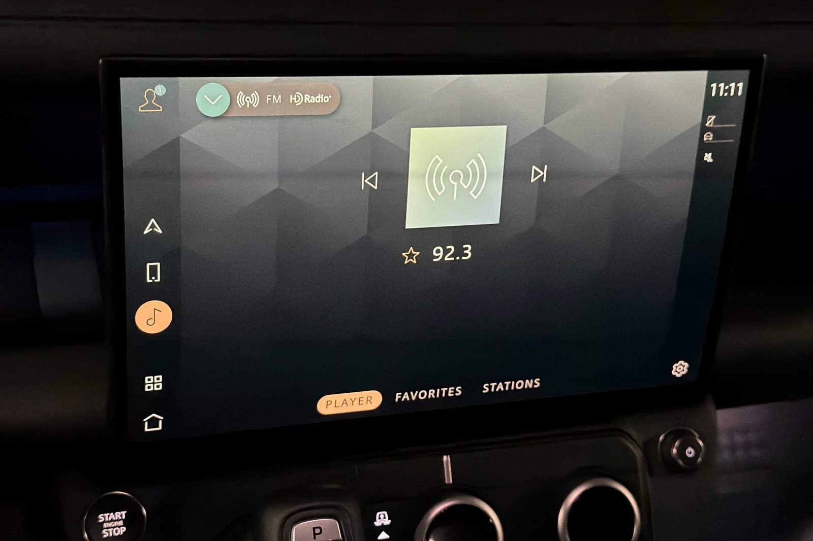 New 2026 Land Rover Defender 110 S AWD/4WD image 22