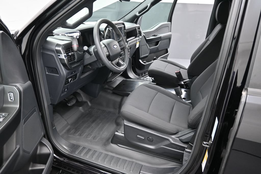 Used 2025 Ford F150 XL AWD/4WD image 11