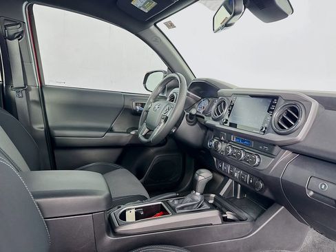 Used 2023 Toyota Tacoma TRD Sport w/ Advanced Technology Package image 34