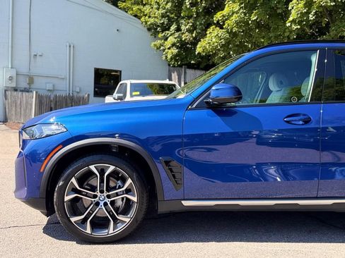 Used 2025 BMW X5 xDrive40i AWD/4WD image 10