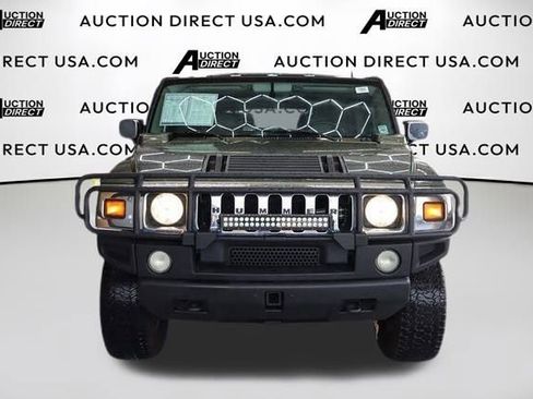 Used 2003 HUMMER H2 w/ Preferred Equipment Group image 3