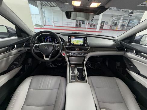 Used 2020 Honda Accord Touring image 23