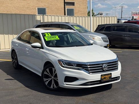 Used 2021 Volkswagen Passat 2.0T SE FWD image 59