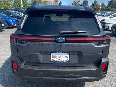 Used 2026 Subaru Outback Premium AWD/4WD image 3