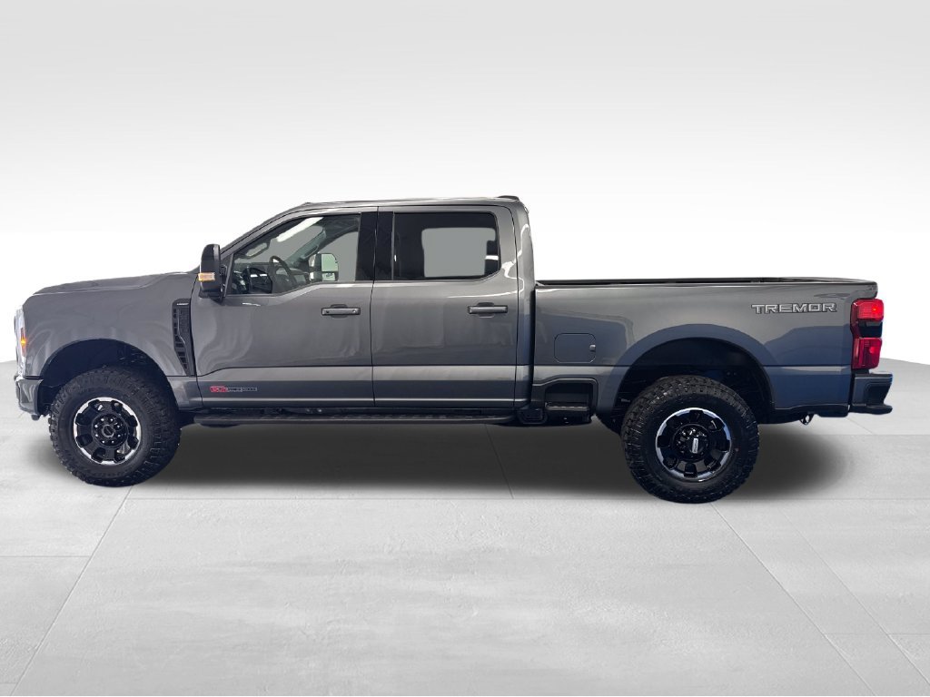 New 2026 Ford F350 Lariat w/ Tremor Off-Road Package AWD/4WD image 2