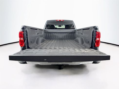 Used 2018 Chevrolet Silverado 1500 LT image 33