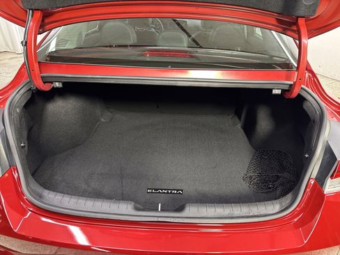 Used 2023 Hyundai Elantra Limited w/ Cargo Package image 37