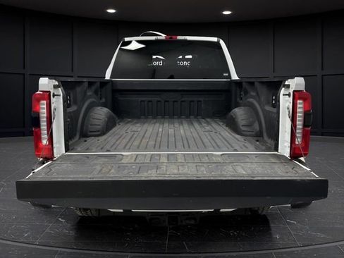 Used 2025 Ford F350 Lariat w/ Black Appearance Package image 16