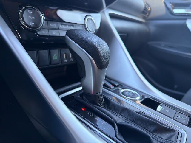Used 2024 Mitsubishi Eclipse Cross SEL AWD/4WD image 30