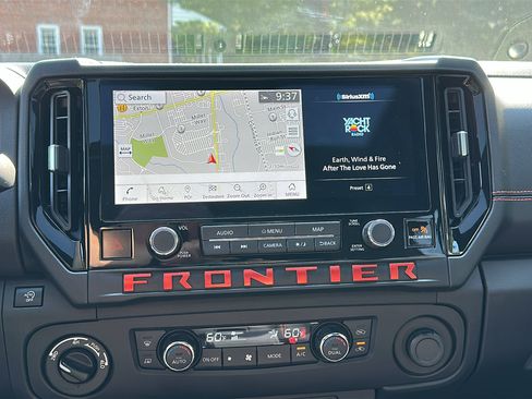 Certified 2025 Nissan Frontier PRO-4X w/ Pro Premium Package AWD/4WD image 20