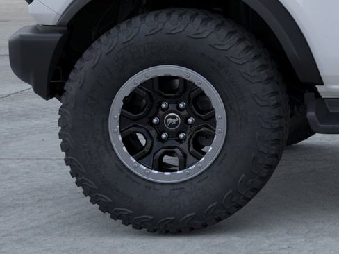 New 2026 Ford Bronco Outer Banks image 21