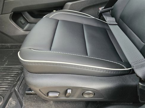 New 2026 GMC Acadia Denali image 16