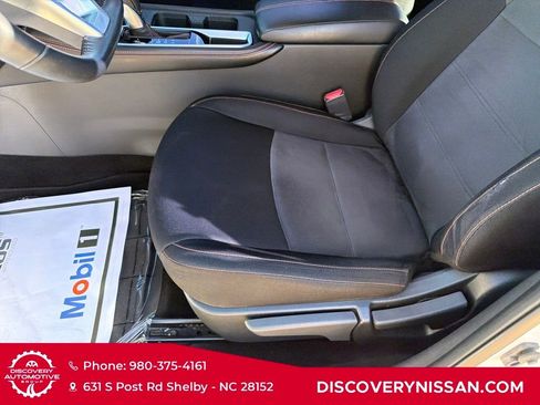 Certified 2020 Nissan Sentra SR w/ Lighting Package image 13