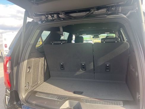 New 2026 GMC Yukon Denali image 10