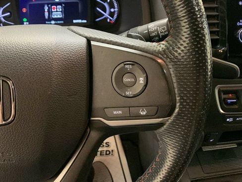 Used 2022 Honda Passport TrailSport image 37