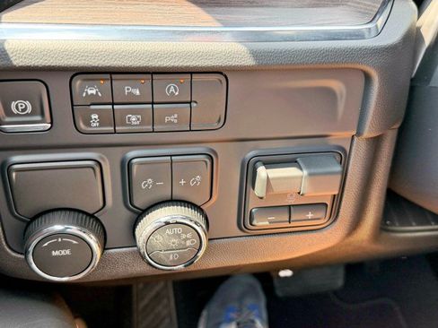 Certified 2026 Chevrolet Tahoe Premier w/ Sun And Tow Package RWD image 24