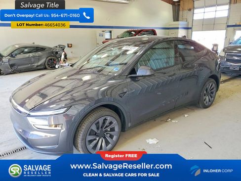 Used 2026 Tesla Model Y AWD image 1