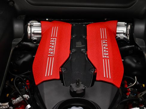 Used 2018 Ferrari 488 GTB RWD image 55