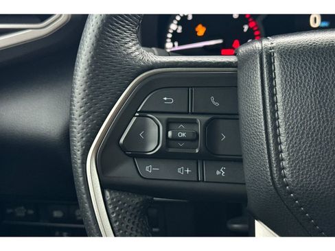 Used 2025 Toyota Tundra SR5 image 25