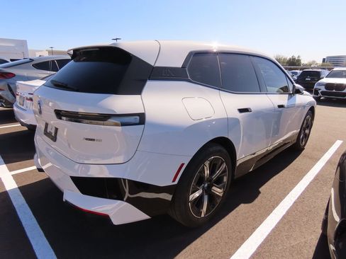 Certified 2025 BMW iX xDrive50 image 3