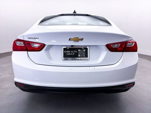 Used 2024 Chevrolet Malibu LS FWD image 14