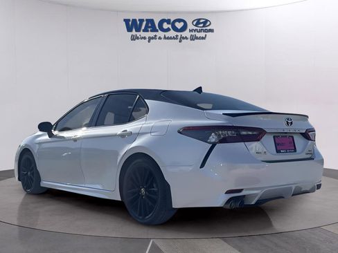 Used 2022 Toyota Camry XSE w/ Cold Weather Package image 8