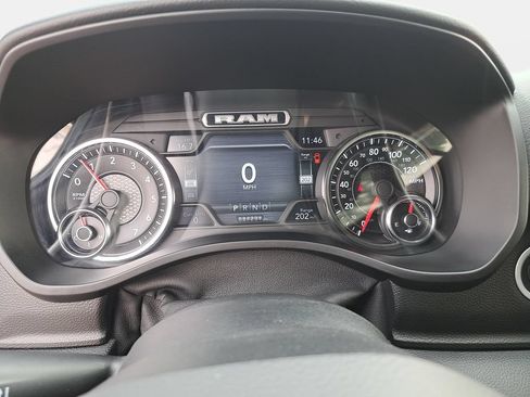 Used 2019 RAM 1500 Big Horn AWD/4WD image 18