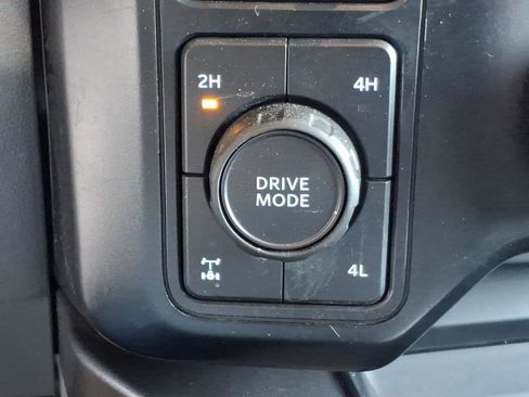 Used 2023 Ford F250 XLT w/ XLT Premium Package AWD/4WD image 5