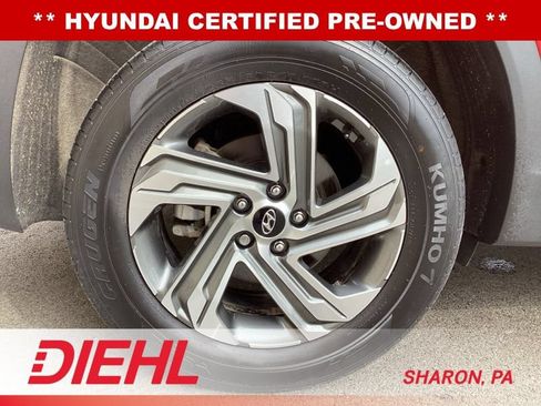 Certified 2023 Hyundai Santa Fe SEL AWD/4WD image 9