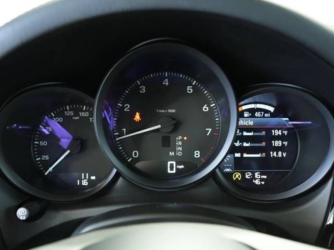 Certified 2026 Porsche Macan AWD/4WD image 14