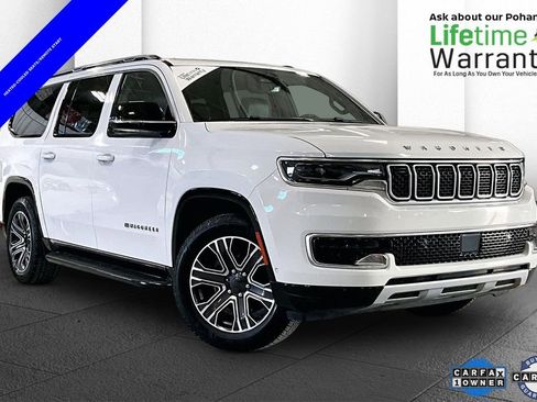 Used 2024 Jeep Wagoneer L Series II w/ Flexible Seating Group image 1