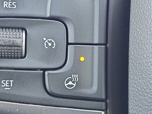 Used 2020 Chevrolet Silverado 1500 LTZ w/ LTZ Plus Package image 21