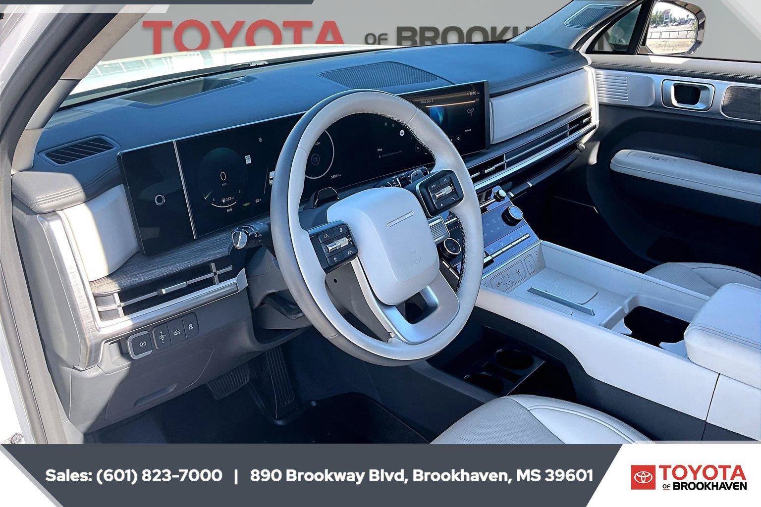 Used 2025 Hyundai Santa Fe Calligraphy AWD/4WD image 12
