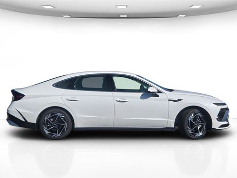 New 2026 Hyundai Sonata SEL image 9