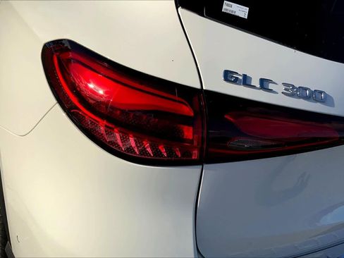 Certified 2026 Mercedes-Benz GLC 300 4MATIC image 18